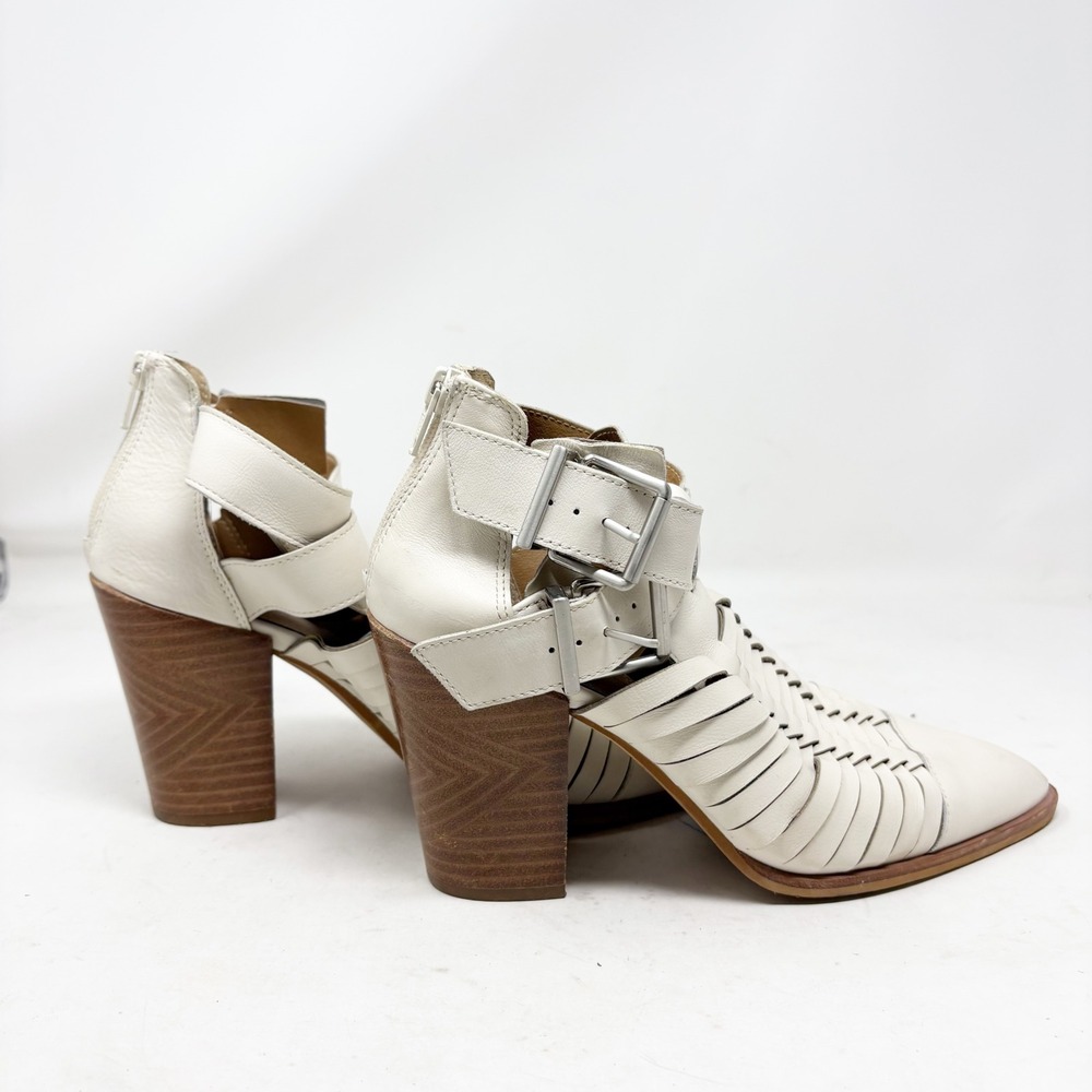 Gianni Bini White Leather Woven Cutout Ankle Booties Pointed Toe Block Heel 8M - Picture 3 of 8